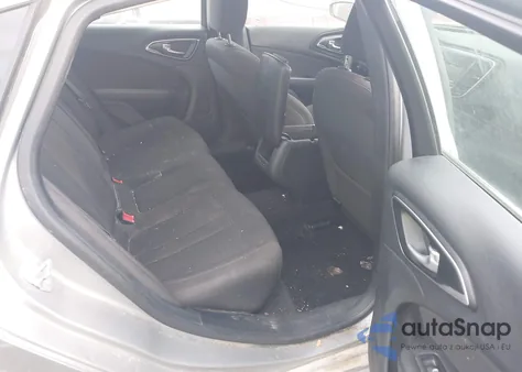 2015 Chrysler 200 Limited z USA, uszkodzony, nr VIN 1C3CCCABXFN758059